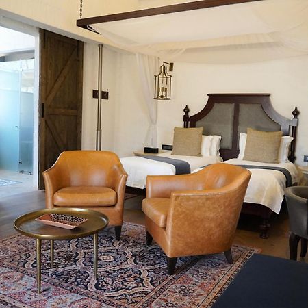 Mbano Manor Hotel Victoria Falls Extérieur photo
